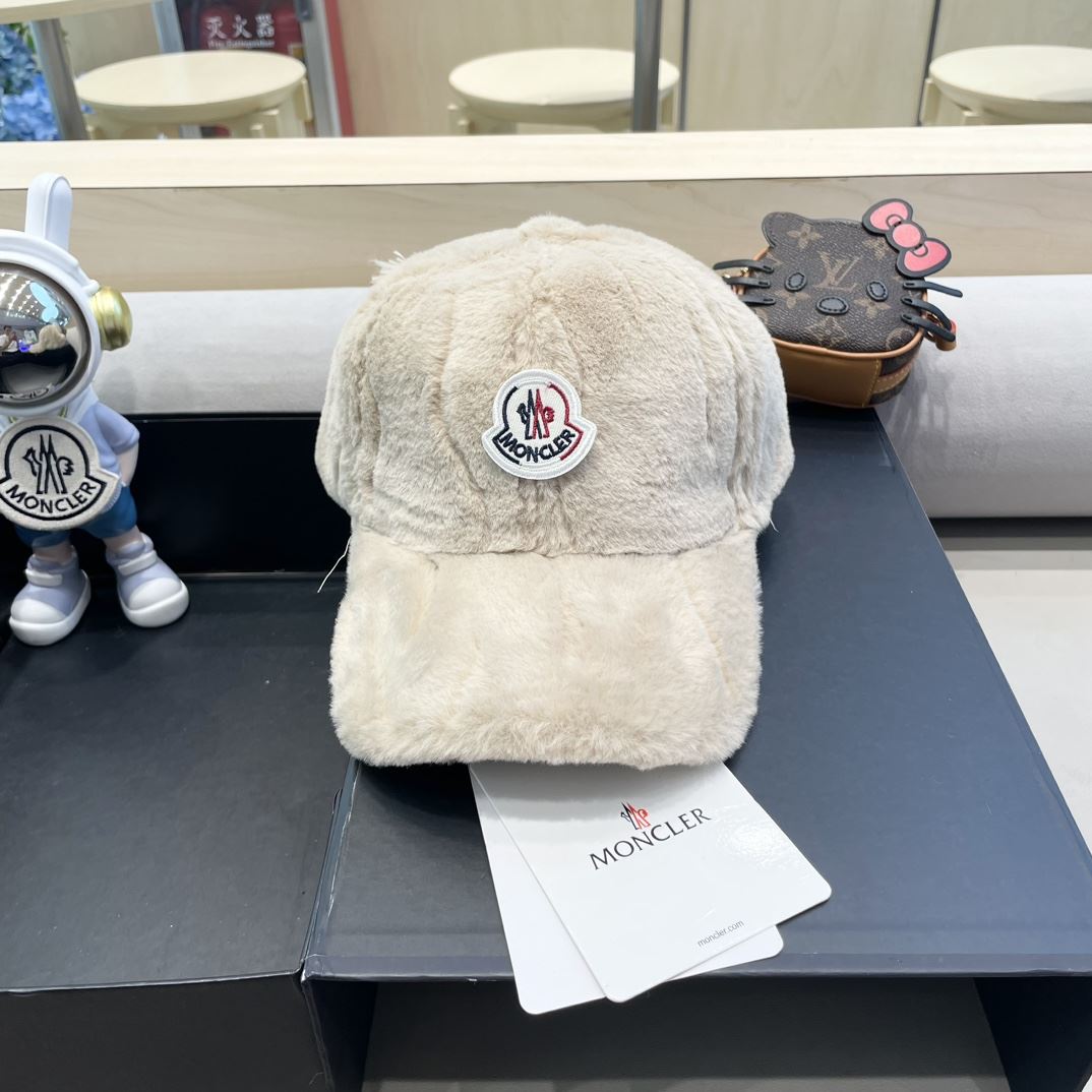 Moncler Caps